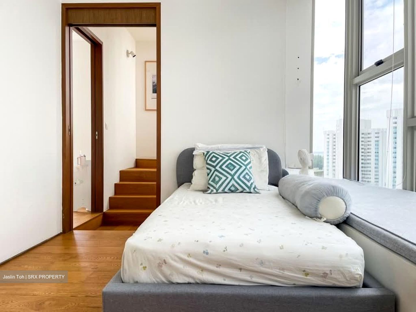 Fort Road (D15), Condominium #589798301